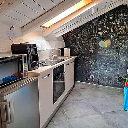 Bed & Breakfast Il Tetto Di Anita 3*